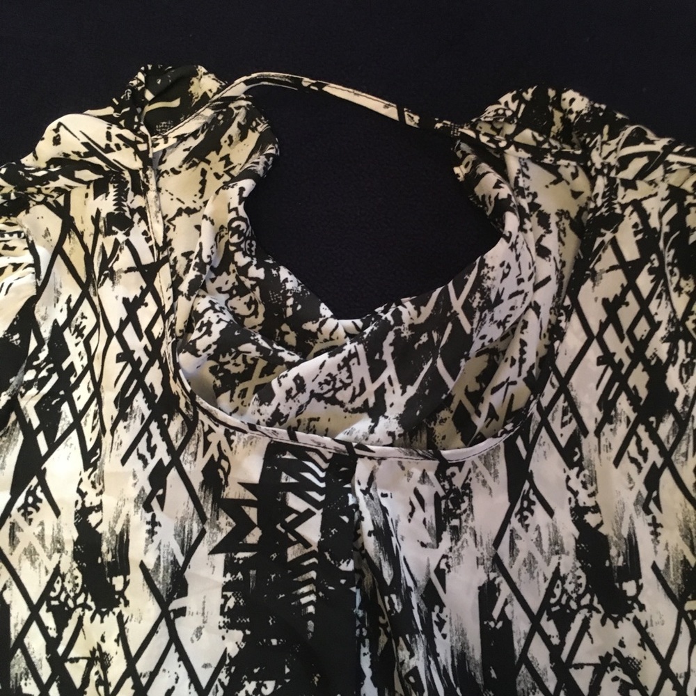 Blouse - Picture 3 of 5